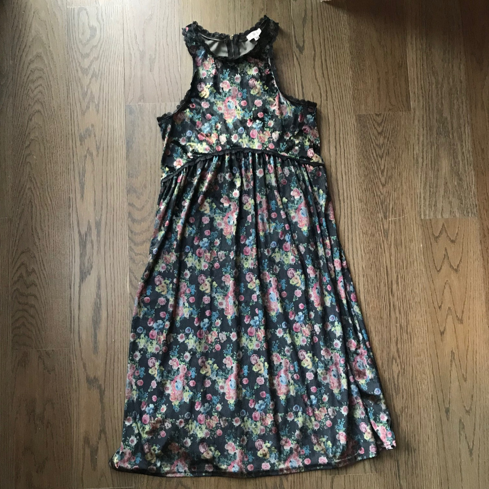 POL Floral Velvet Tank Dress with lace detail